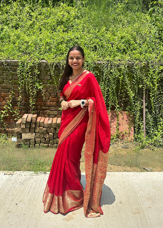 Red Plain Gold Zari Saree