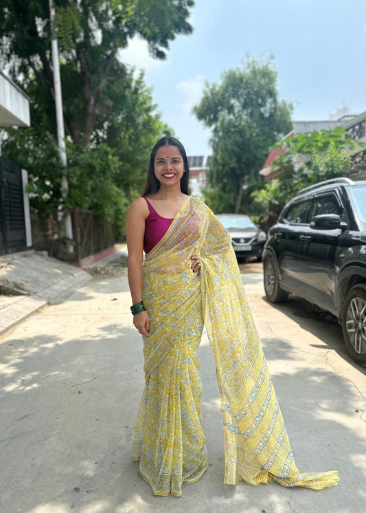 Blossom Flowy Chiffon Saree