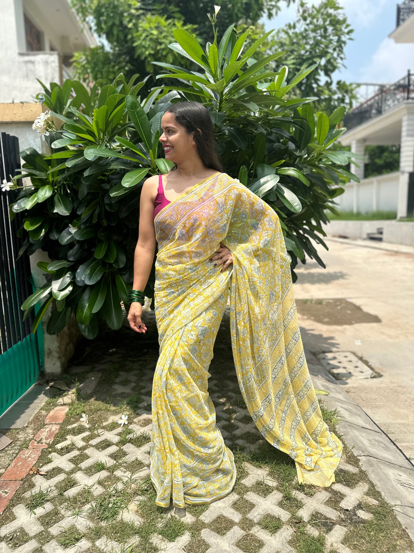 Blossom Flowy Chiffon Saree