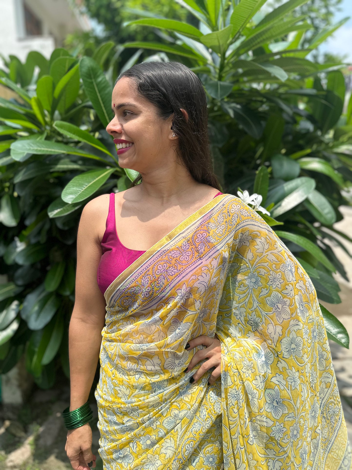 Blossom Flowy Chiffon Saree