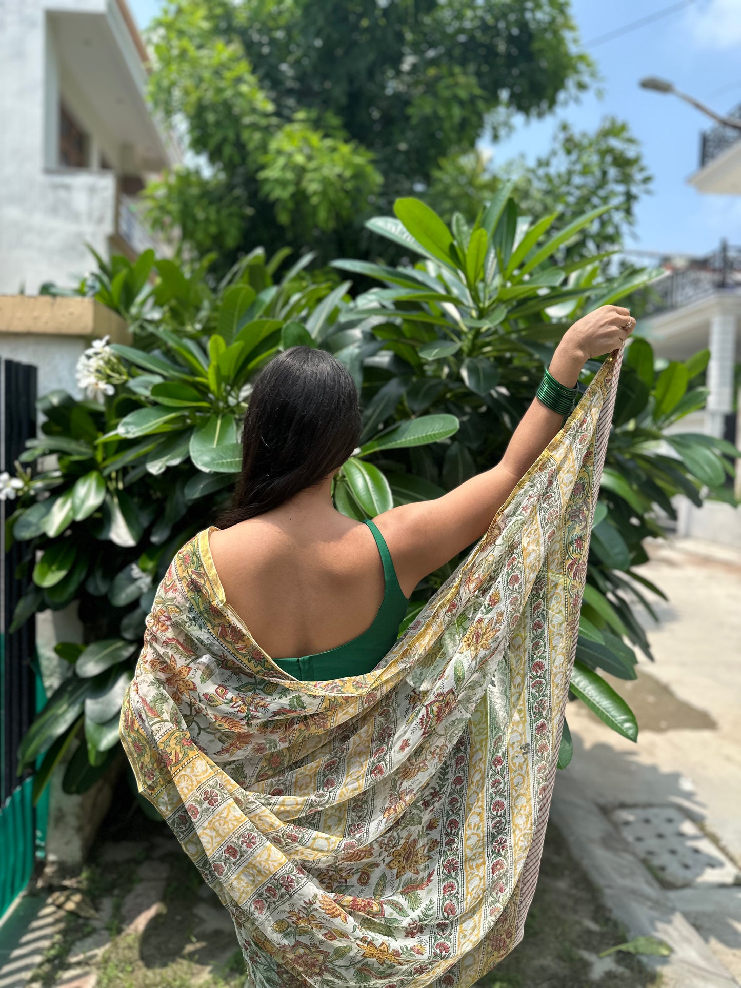 Primrose Flowy Chiffon Saree