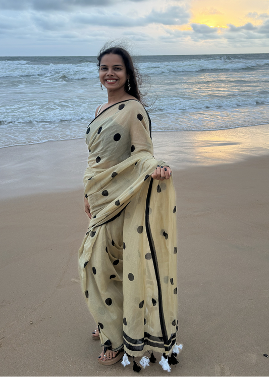 Manjari Polka Mul Saree